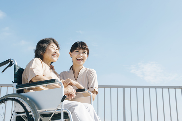 犬のストレスの症状とは？ストレスの原因から解消方法まで徹底解説のサムネイル画像