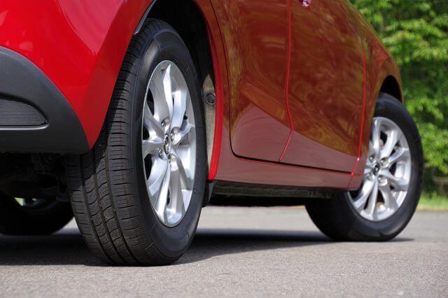 他人の犬、勝手に触ってない？OKなときの見分け方やマナーを解説！のサムネイル画像