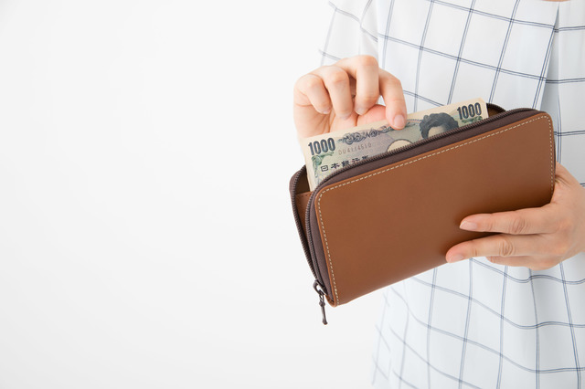 アフガンハウンドとボルゾイの違いを徹底解説！性格・特徴の違いとはのサムネイル画像