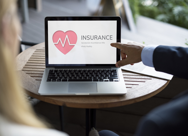 プロステージ「ル・シアン」ドッグフードの口コミ・評判は？原材料や安全性を解説のサムネイル画像