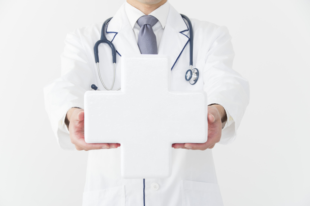 子猫が走り回る理由は大きく5つ！対処法、いつまで走り回るか解説！のサムネイル画像