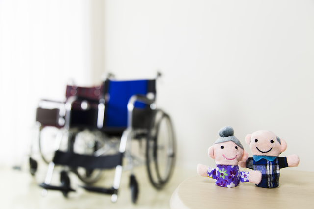 インコにキャベツを与えちゃダメ！3つの危険性、与えて良い野菜とはのサムネイル画像