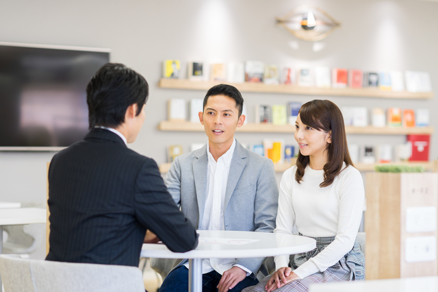 コンボキャットフードの口コミ・評判は？原材料や添加物、安全性を徹底解説のサムネイル画像