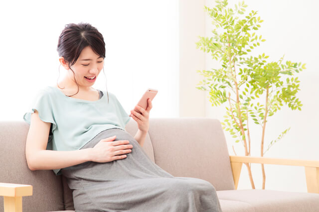 【獣医師監修】犬に鳥の骨をあげるのは危険？食べてしまった時の対処法も紹介のサムネイル画像