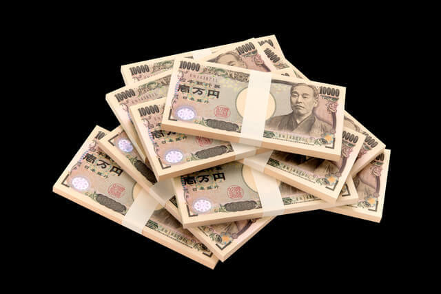 宝くじで高額当選しても確定申告は必要ない 当選金に税金はかかる