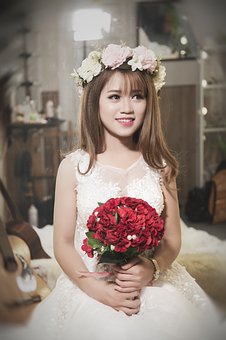 【獣医師監修】犬はかぼちゃを食べても大丈夫？与え方や注意点、簡単レシピを解説！のサムネイル画像