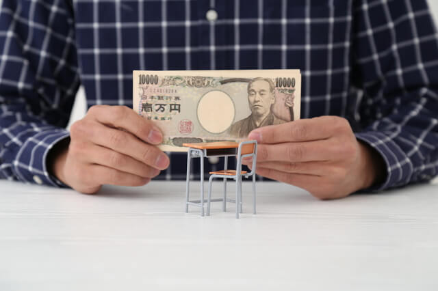 月のお小遣いを1万円にすれば節約できる 内訳や使い道と貯め方