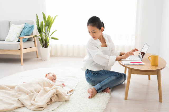 産休中の有給休暇取得は可能?出産手当金の受給金額の違いを解説!