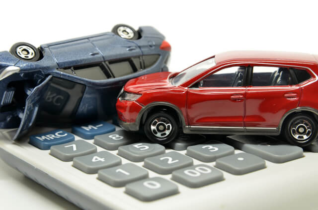 車両保険を使うと必ず自動車保険の等級は下がる 保険料はどうなる