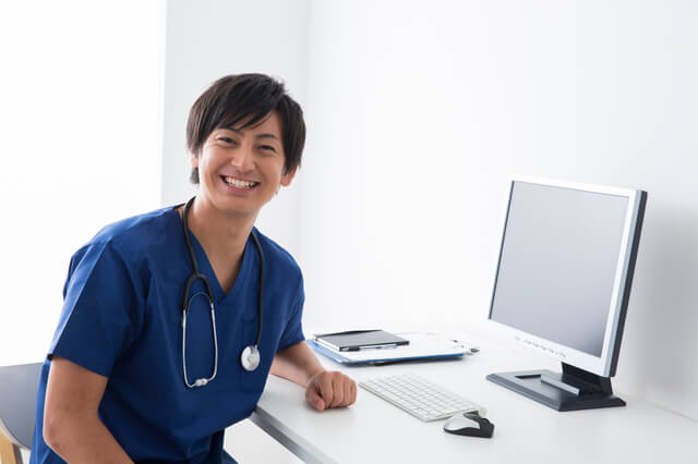 大人のおむつ代は医療費控除の対象となる おむつ使用証明書が必要 マネーキャリア